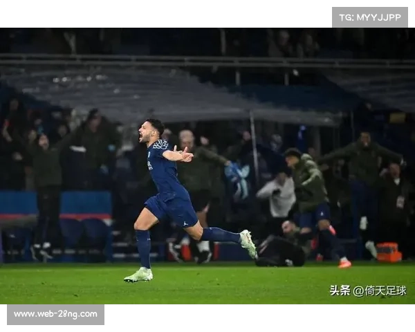 巴萨防线轮换失误，法兰克福反击得手